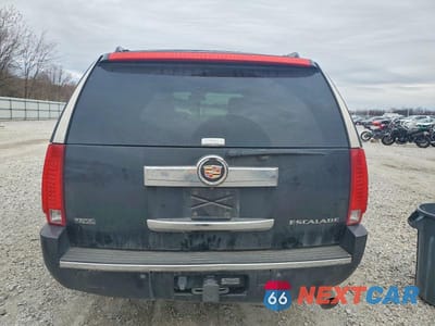 Zdjęcie 6 z 13 samochodu: 2010 CADILLAC ESCALADE VIN:1GYUCBEF1AR155729 - miniatura