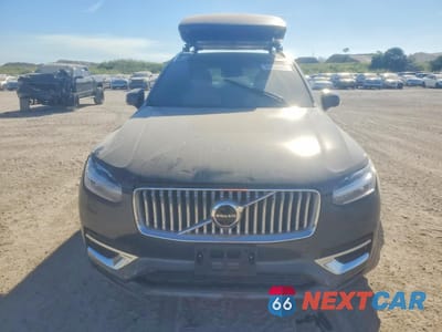 Piąte zdjęcie samochodu w środku: 2024 VOLVO XC90 ULTIMATE VIN:YV4062PFXR1168866 - miniatura