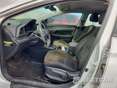 Zdjęcie 7 z 12 samochodu: 2019 HYUNDAI ELANTRA SEL VIN:5NPD84LF9KH415101 - miniatura