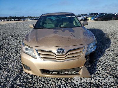Piąte zdjęcie samochodu w środku: 2010 TOYOTA CAMRY BASE VIN:4T1BF3EK1AU098898 - miniatura