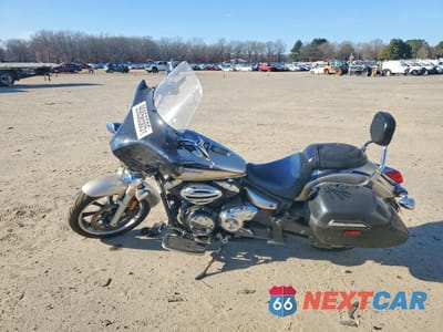 Trzecie zdjęcie samochodu z tyłu: 2010 YAMAHA XVS950 A VIN:JYAVN01E0AA010701 - miniatura
