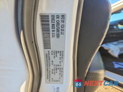 Zdjęcie 12 z 12 samochodu: 2024 DODGE DURANGO PURSUIT VIN:1C4RDJFG6RC182661 - miniatura