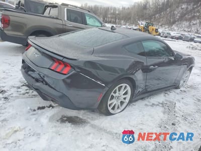 Trzecie zdjęcie samochodu z tyłu: 2024 FORD MUSTANG GT VIN:1FA6P8CF1R5426905 - miniatura