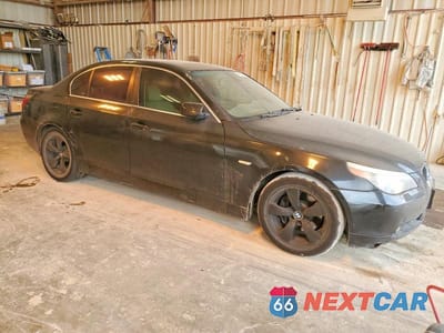 Czwarte zdjęcie samochodu z boku: 2006 BMW 530 I VIN:WBANE73596CM30279 - miniatura