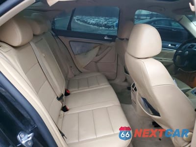 Zdjęcie 10 z 12 samochodu: 2007 VOLKSWAGEN JETTA WOLFSBURG VIN:3VWEG71K77M070321 - miniatura