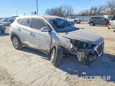 Czwarte zdjęcie samochodu z boku: 2021 HYUNDAI TUCSON LIMITED VIN:KM8J33A44MU392182 - miniatura