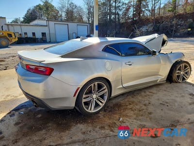 Trzecie zdjęcie samochodu z tyłu: 2018 CHEVROLET CAMARO LT VIN:1G1FB1RSXJ0153655 - miniatura