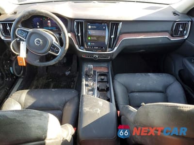 Zdjęcie 8 z 12 samochodu: 2023 VOLVO V60 CROSS COUNTRY PLUS VIN:YV4L12WZ8P2111760 - miniatura