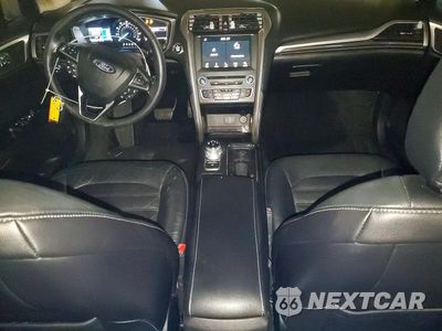 Zdjęcie 8 z 12 samochodu: 2018 FORD FUSION SE VIN:3FA6P0HD1JR135332 - miniatura