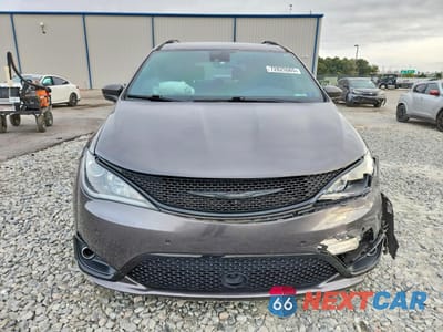 Piąte zdjęcie samochodu w środku: 2020 CHRYSLER PACIFICA TOURING L PLUS VIN:2C4RC1EG8LR200483 - miniatura