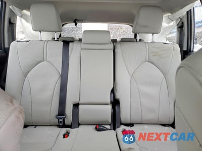 Zdjęcie 10 z 14 samochodu: 2025 TOYOTA GRAND HIGHLANDER LE VIN:5TDAAAB52SS071832 - miniatura