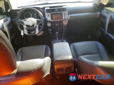 Zdjęcie 8 z 12 samochodu: 2016 TOYOTA 4RUNNER SR5 VIN:JTEZU5JR4G5129650 - miniatura