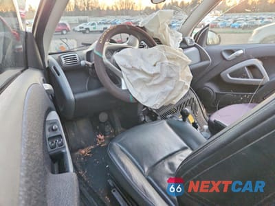 Zdjęcie 8 z 13 samochodu: 2008 SMART FORTWO PURE VIN:WMEEJ31X38K206477 - miniatura