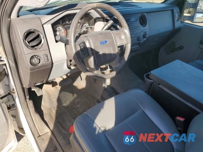 Zdjęcie 8 z 14 samochodu: 2013 FORD F350 SUPER DUTY UTILITY / SERVICE TRUCK VIN:1FDRF3B68DEB81670 - miniatura