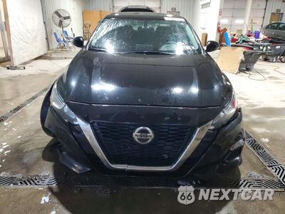 Piąte zdjęcie samochodu w środku: 2019 NISSAN ALTIMA S VIN:1N4BL4BV3KC115831 - miniatura