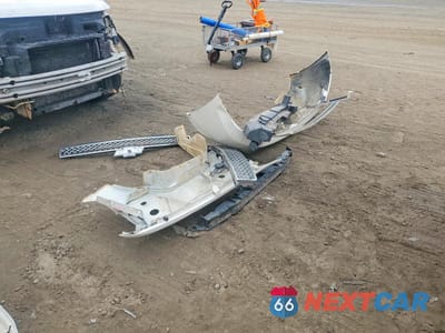 Zdjęcie 13 z 14 samochodu: 2013 CHEVROLET TAHOE K1500 LTZ VIN:1GNSKCE01DR370170 - miniatura