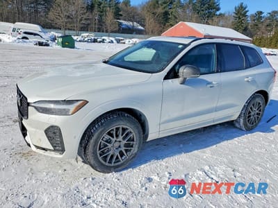 2025 VOLVO XC60 PLUS YV4M12RC2S1034717 - główne zdjęcie licytacji z USA - miniatura
