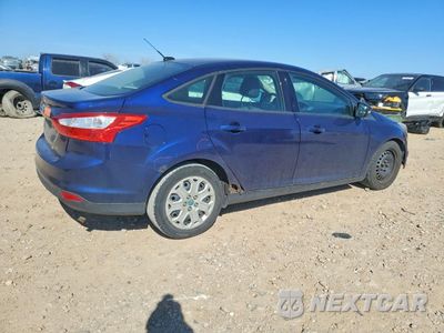Trzecie zdjęcie samochodu z tyłu: 2012 FORD FOCUS SE VIN:1FAHP3F21CL128720 - miniatura