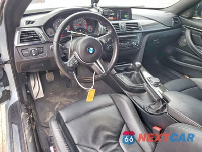 Zdjęcie 8 z 12 samochodu: 2016 BMW M4 VIN:WBS3R9C55GK338368 - miniatura