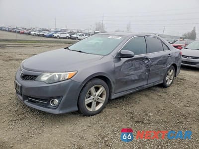 2014 TOYOTA CAMRY SE 4T1BF1FK2EU396353 - główne zdjęcie licytacji z USA - miniatura