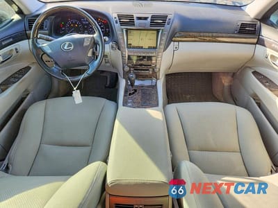 Zdjęcie 8 z 11 samochodu: 2009 LEXUS LS 460 VIN:JTHBL46F895090841 - miniatura