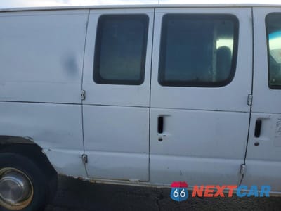 Zdjęcie 11 z 13 samochodu: 2000 FORD E250 DELIVERY VAN VIN:1FTNE2427YHA59770 - miniatura