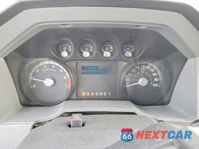 Zdjęcie 9 z 14 samochodu: 2013 FORD F350 SUPER DUTY UTILITY / SERVICE TRUCK VIN:1FDRF3B68DEB81670 - miniatura