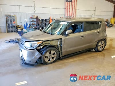 2015 KIA SOUL KNDJN2A29F7176966 - główne zdjęcie licytacji z USA - miniatura