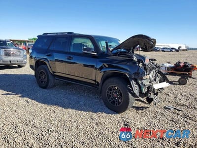 Czwarte zdjęcie samochodu z boku: 2023 TOYOTA 4RUNNER SE VIN:JTERU5JR8P6147045 - miniatura