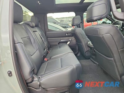 Zdjęcie 10 z 11 samochodu: 2025 TOYOTA TUNDRA CREWMAX PLATINUM VIN:5TFNC5DB5SX102328 - miniatura