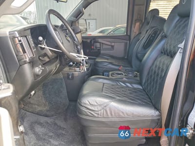 Zdjęcie 7 z 16 samochodu: 2024 CHEVROLET EXPRESS G2500 VIN:1GCWGBF74R1232100 - miniatura