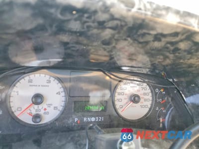 Zdjęcie 9 z 12 samochodu: 2005 FORD F350 SRW SUPER DUTY VIN:1FTWW31P25EB98550 - miniatura