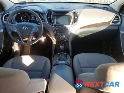 Zdjęcie 8 z 12 samochodu: 2017 HYUNDAI SANTA FE SE VIN:KM8SM4HF5HU228802 - miniatura