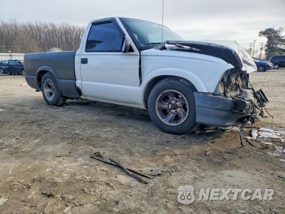 Czwarte zdjęcie samochodu z boku: 2003 CHEVROLET S TRUCK S10 VIN:1GCCS14H738231951 - miniatura