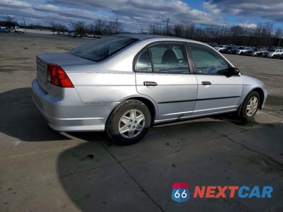 Trzecie zdjęcie samochodu z tyłu: 2004 HONDA CIVIC DX VP VIN:1HGES16324L017394 - miniatura