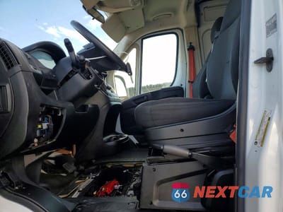 Zdjęcie 7 z 13 samochodu: 2021 RAM PROMASTER 3500 CARGO VAN HIGH ROOF 159 WB VIN:3C6MRVJGXME551993 - miniatura