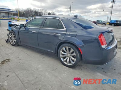Drugie zdjęcie samochodu z przodu: 2018 CHRYSLER 300 LIMITED VIN:2C3CCAEG1JH153990 - miniatura
