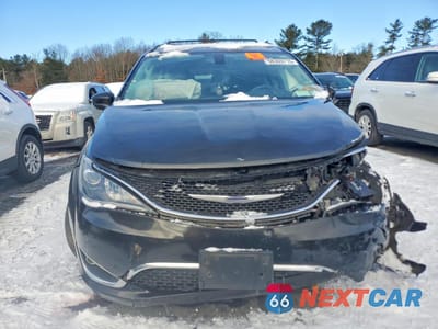 Piąte zdjęcie samochodu w środku: 2017 CHRYSLER PACIFICA TOURING L VIN:2C4RC1BG3HR823859 - miniatura