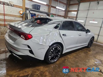 Trzecie zdjęcie samochodu z tyłu: 2024 KIA K5 GT LINE VIN:5XXG64J21RG254980 - miniatura