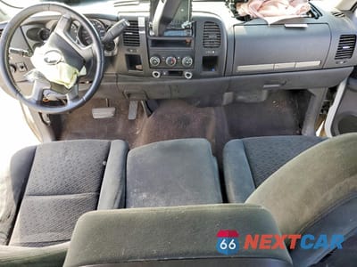 Zdjęcie 8 z 13 samochodu: 2007 CHEVROLET SILVERADO C1500 CREW CAB VIN:3GCEC13C27G519646 - miniatura