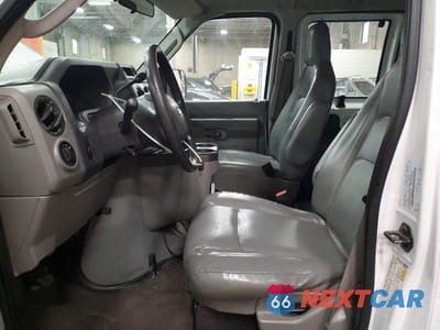 Zdjęcie 7 z 13 samochodu: 2010 FORD ECONOLINE E350 SUPER DUTY WAGON VIN:1FBNE3BL1ADA83338 - miniatura