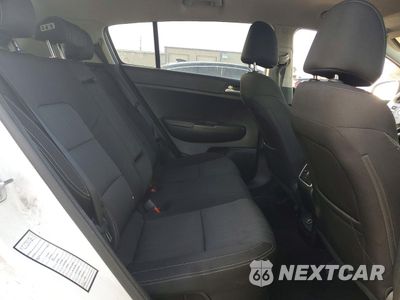 Zdjęcie 11 z 13 samochodu: 2017 KIA SPORTAGE LX VIN:KNDPMCAC5H7276769 - miniatura