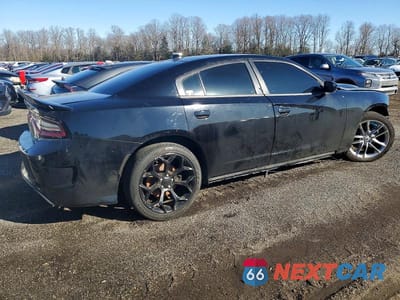 Trzecie zdjęcie samochodu z tyłu: 2019 DODGE CHARGER R/T VIN:2C3CDXCT8KH513189 - miniatura