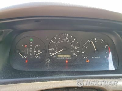 Zdjęcie 9 z 14 samochodu: 1999 TOYOTA CAMRY CE VIN:4T1BG22K1XU900757 - miniatura