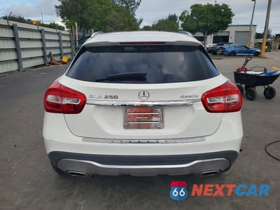Zdjęcie 6 z 12 samochodu: 2020 MERCEDES-BENZ GLA 250 4MATIC VIN:W1NTG4GB9LU029154 - miniatura