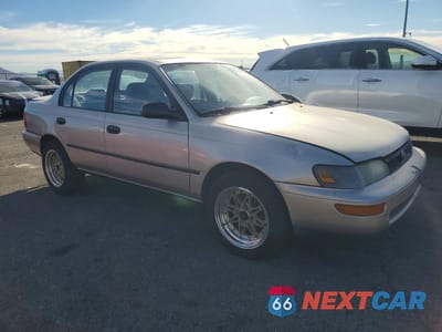 Czwarte zdjęcie samochodu z boku: 1995 TOYOTA COROLLA VIN:1NXAE09B0SZ317343 - miniatura