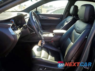 Zdjęcie 7 z 12 samochodu: 2021 CADILLAC XT5 LUXURY VIN:1GYKNBR42MZ184994 - miniatura