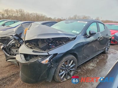 2024 MAZDA 3 PREFERRED JM1BPALMXR1714377 - główne zdjęcie licytacji z USA - miniatura