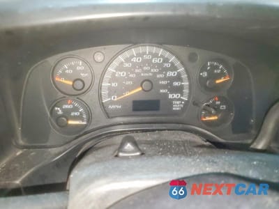 Zdjęcie 9 z 13 samochodu: 2004 CHEVROLET EXPRESS 1500 UTILITY / SERVICE VAN VIN:1GCFG15X541196700 - miniatura