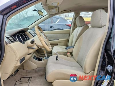 Zdjęcie 7 z 12 samochodu: 2006 NISSAN VERSA VIN:3N1BC13E18L354611 - miniatura